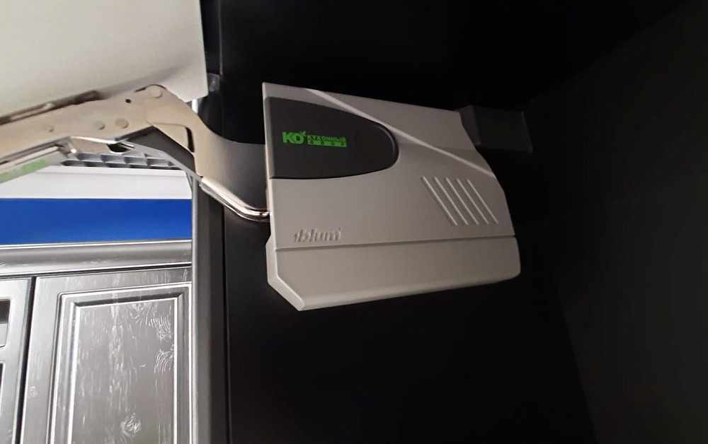 Кухня Катарина с патиной / м. Народного ополчения