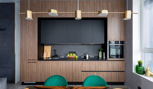 Коричневая кухня в Воронеже